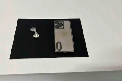 Taksim Meydanı’nda telefon hırsızlığı yapan şüpheli kıskıvrak yakalandı
