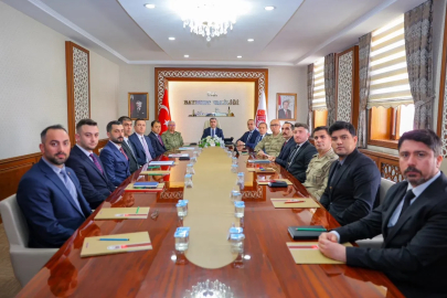 Bayburt’ta bayram öncesi güvenlik ve trafik tedbirleri toplantıda ele alındı
