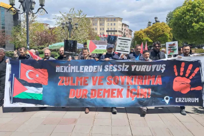 Erzurum’da sağlıkçılar 132’nci kez Gazze için yürüdü
