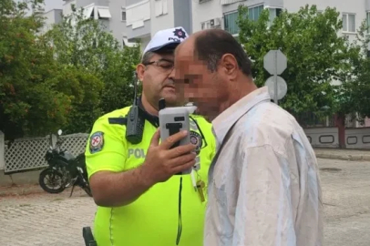 Trafikte zikzak çizerek ilerledi, hem alkollü hem firari çıktı
