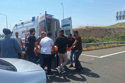 Şanlıurfa’da iki otomobil çarpıştı: 2 yaralı

