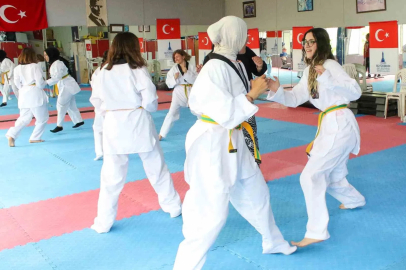 Büyükşehir’in tekvando kursuna kadınlardan yoğun ilgi
