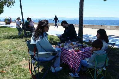 Bayramın 4. gününde Pendik ve Kartal sahillerinde yoğunluk
