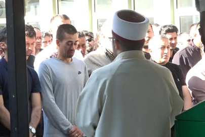 Kazada hayatını kaybeden Prof. Dr. İsmail Kır son yolculuğuna uğurlandı
