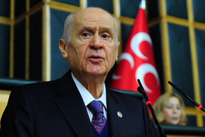 Bahçeli'den Özel'e Sert Mesaj: "CHP Bünyesindeki Çatlağı Memlekete Yaymayın"