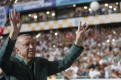 Erdoğan’ın katılması beklenen Türk Dünyası Gençlik Kampı ertelendi! Yeni tarih belli oldu