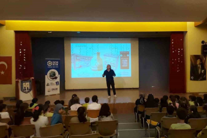 Gölcük’te 3 bin 534 ilkokul öğrencisine sıfır atık eğitimi verildi