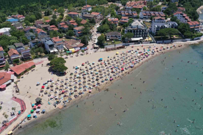 Kocaeli'de plaj sezonu başlıyor: Şezlong ve şemsiye ücretleri açıklandı
