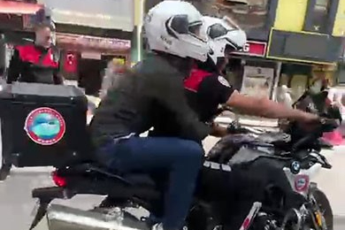 Kimliğini kaybeden adayın imdadına Yunuslar yetişti